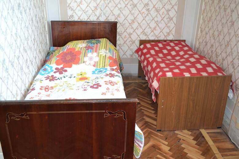Hostal Serik & Geora Guesthouse