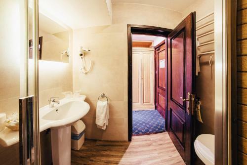 Hotel Bw Bucovina Club De Munte