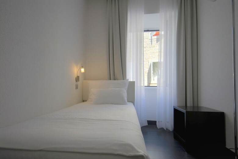Astoria Hotel Budva - Montenegro