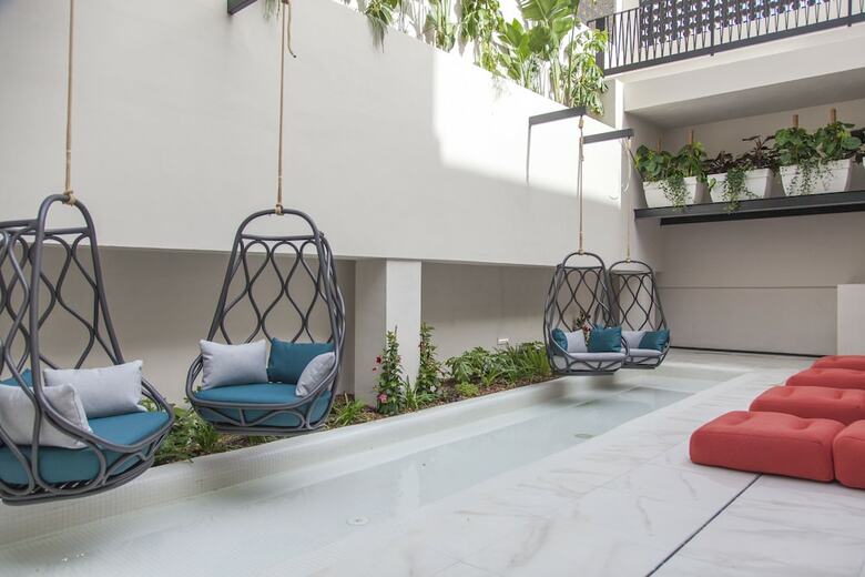 Apartamentos Confort Plaza