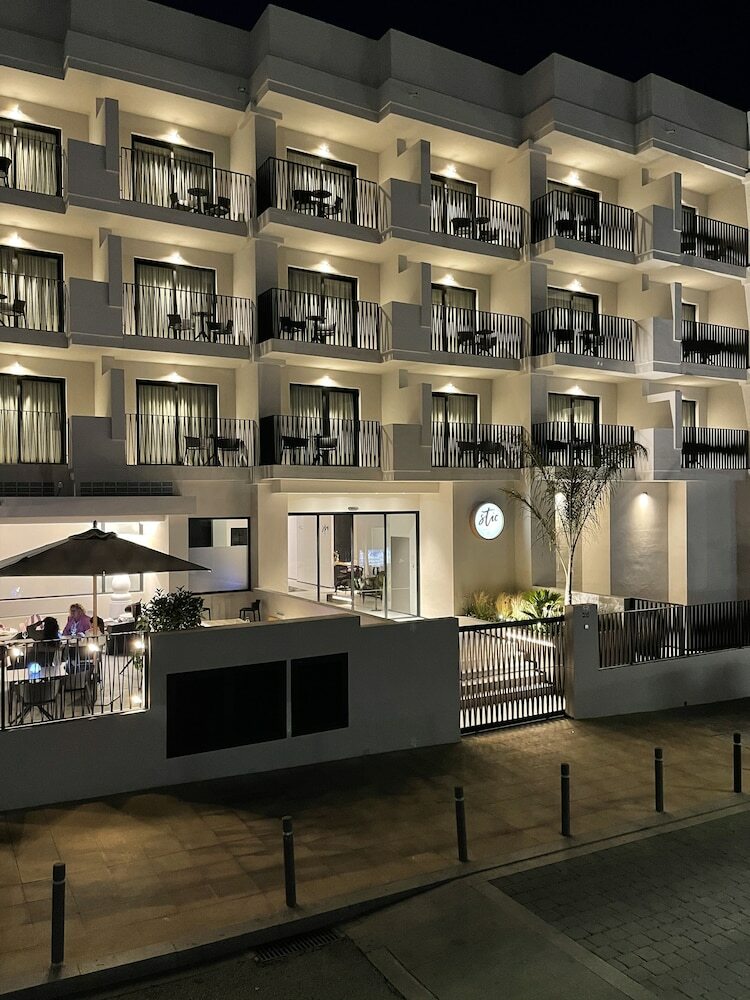 Apartamentos Confort Plaza