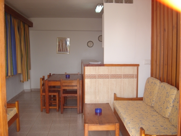 Apartamentos Llevant
