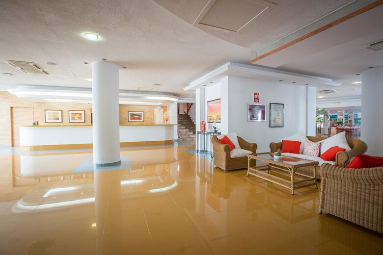 Coral Star Hotel & Apartments