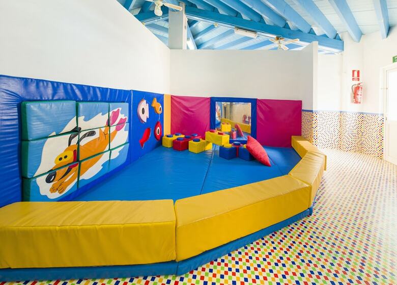 Coral Star Hotel & Apartments
