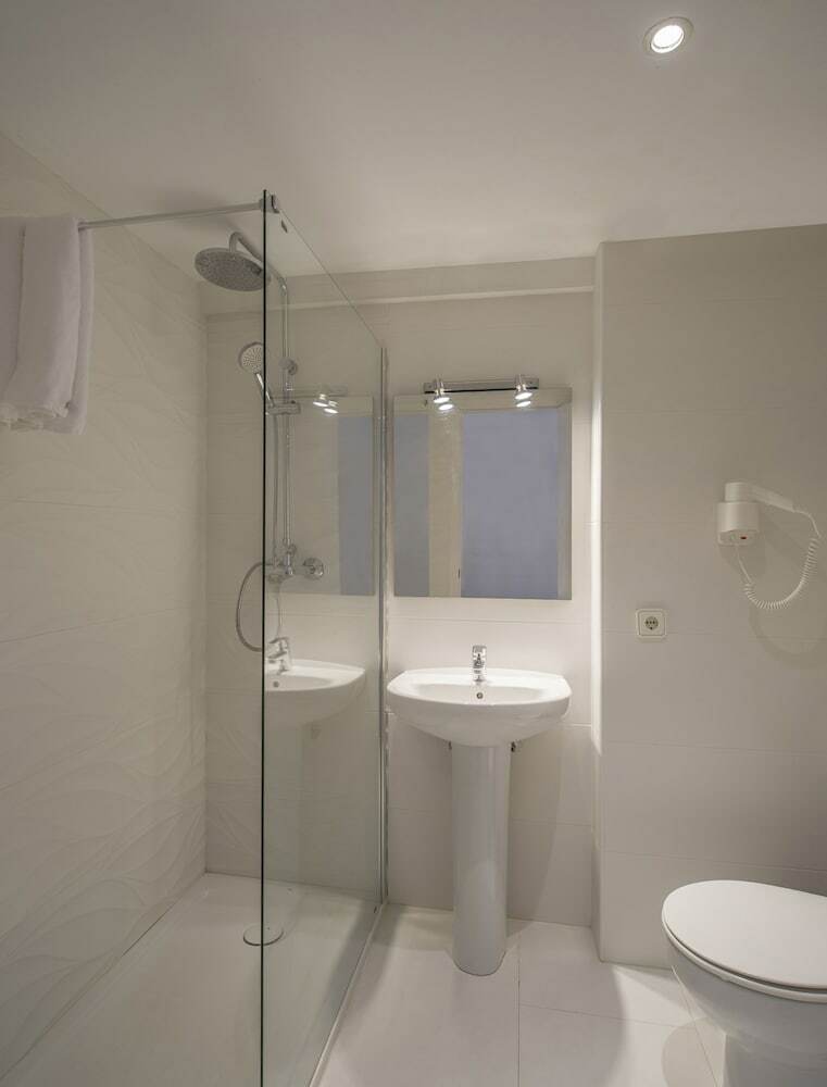Coral Star Hotel & Apartments