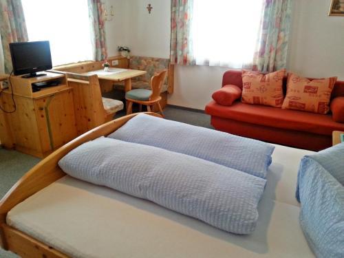 Bed & Breakfast G�steheim Ribis