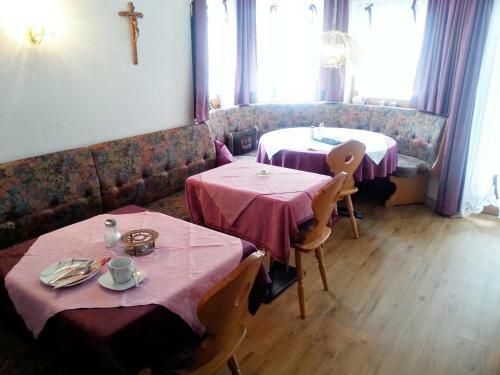Bed & Breakfast G�steheim Ribis
