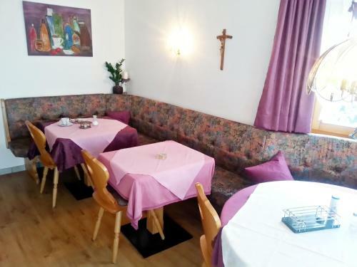 Bed & Breakfast G�steheim Ribis