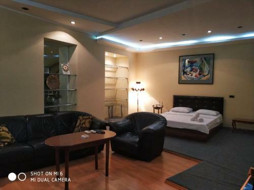Apartamento Azadlig Street 3