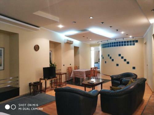 Apartamento Azadlig Street 3