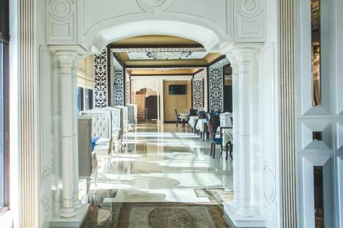 Hotel Emerald