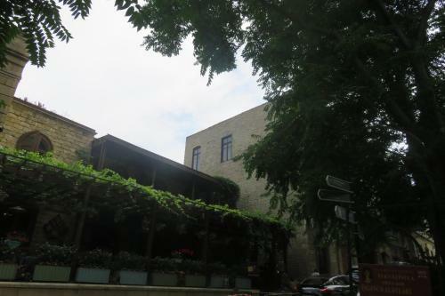 Old City Studio Apartment