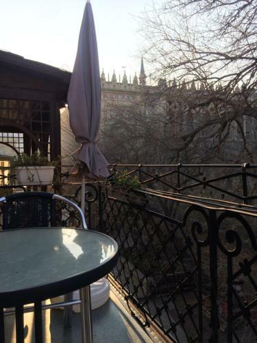 Old City Studio Apartment