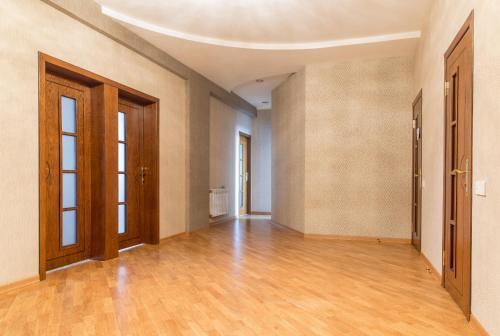 Exceptional Apartment On 14 Floor