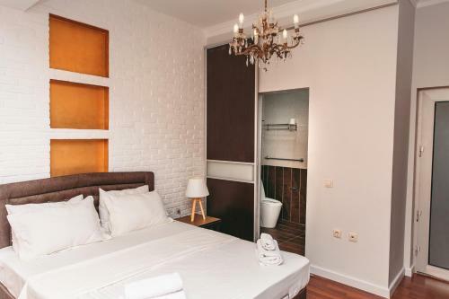 Furnished Apartment With City View