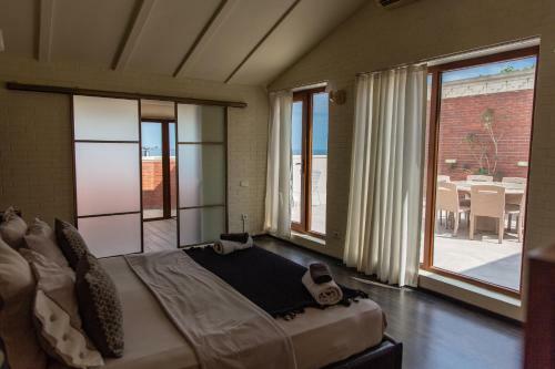 Furnished Apartment With City View