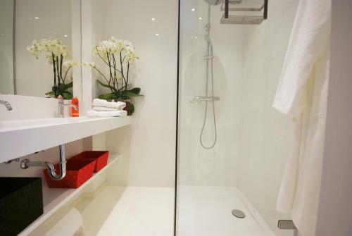 Luxe Apartment Filine