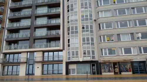 Luxe Apartment Filine