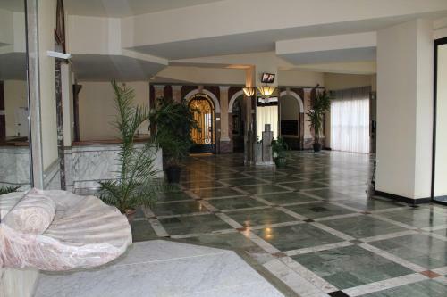 Hydro Palace Apartment