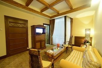 Grand Hills Hotel And Spa