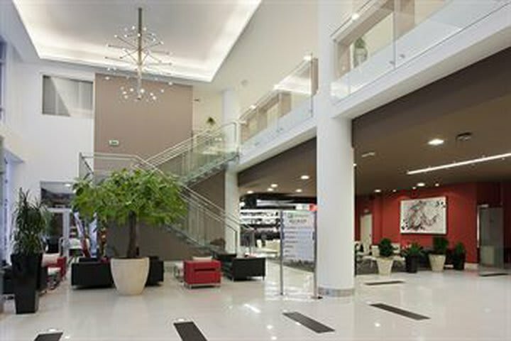 Hotel Holiday Inn Belgrade