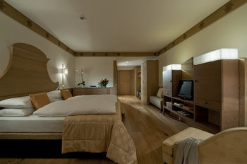 Grand Hotel Savoia