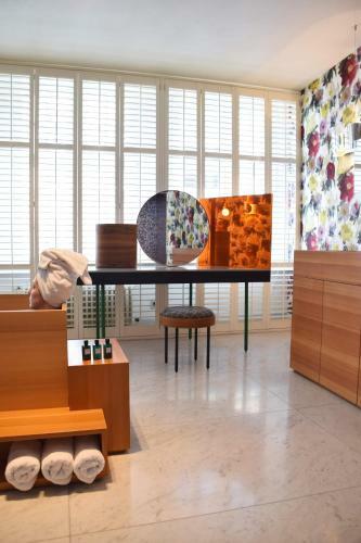 Small Luxury Hotel De Witte Lelie