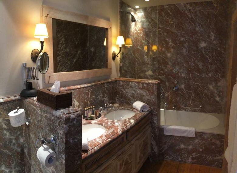Relais Bourgondisch Cruyce, A Luxe Worldwide Hotel