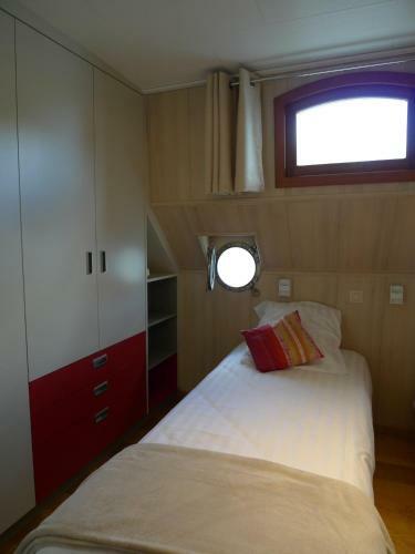 B&B Barge Johanna
