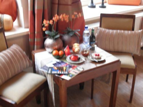 B&B Con Amp�re