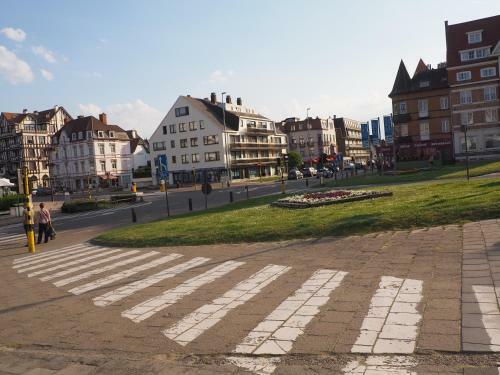 Apartamento Appartement Sur La Digue - De Haan - Le Coq - Silver Beach