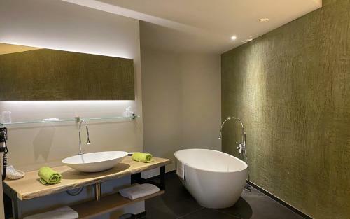 Hotel Wellness Durbuy Eau De Roche