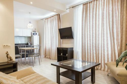 Apartamento Flatcomfort Nezavisimosti 23