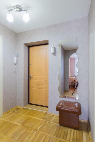Apartment On Pobediteley 43/3