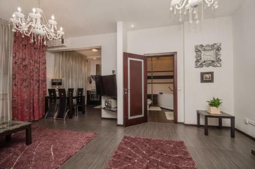 Natali Apartments