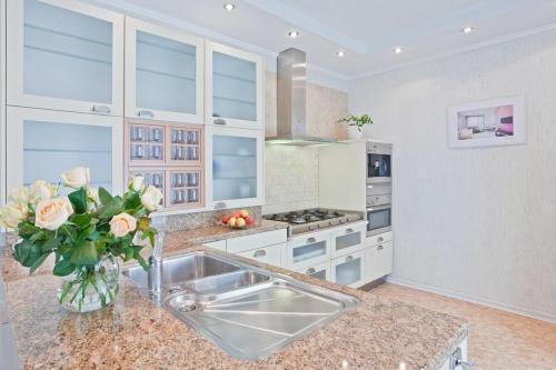 Apartamento Vokzal Kirova 1 (2)