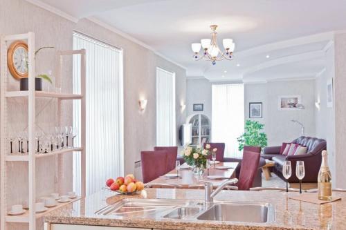 Apartamento Vokzal Kirova 1 (2)