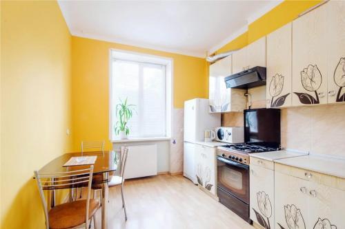 Apartamento Vokzal Kirova 1 (2)