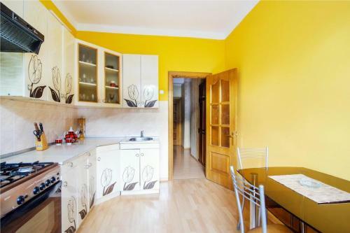 Economy Apartment Center