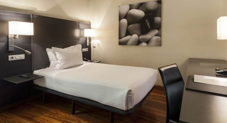 Hotel AC General Alava