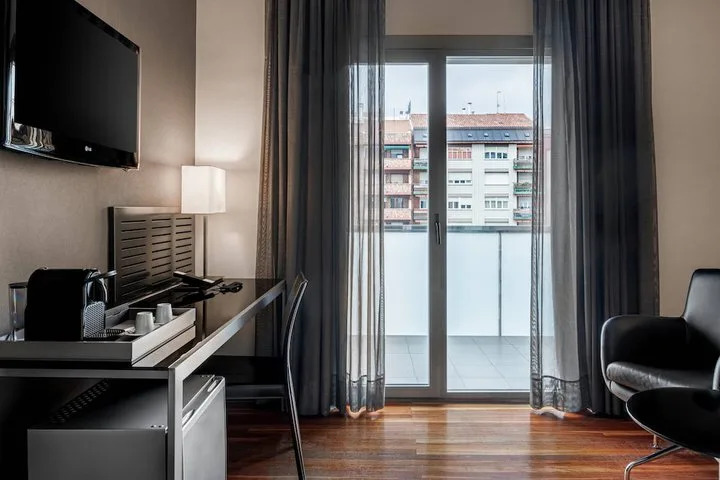 Hotel AC General Alava