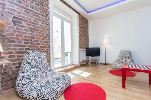 Stylish Apartment On Sverdlova 24