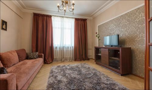 Apartment On Nezavisimosti 44