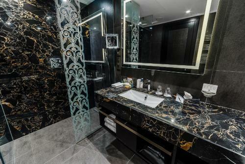 Hotel Doubletree By Hilton Minsk
