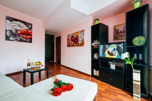 10 Apartment On Ploshad Pobedi