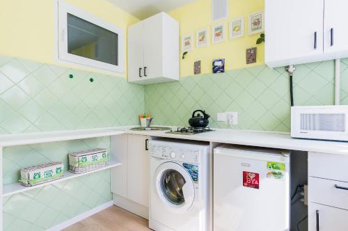 Apartment At Orlovskaya 17