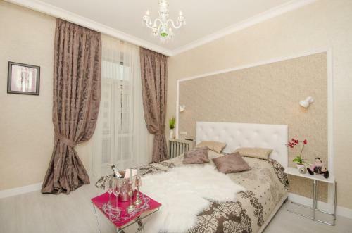 Molnar Apartments Nezavisimosti 37