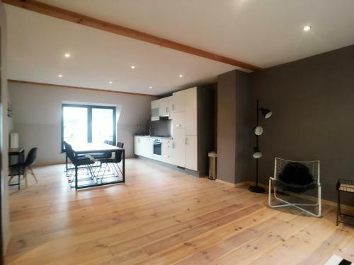 Parlamentarium Apartment