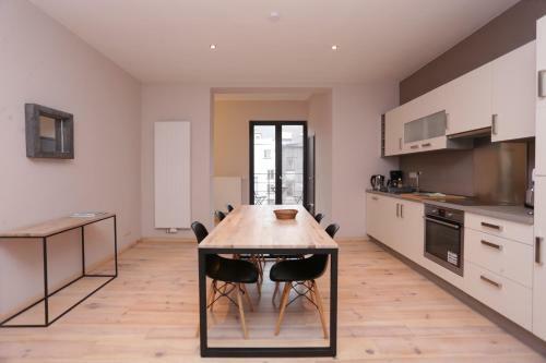Parlamentarium Apartment