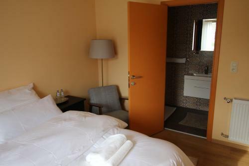 Hotel Dharma City